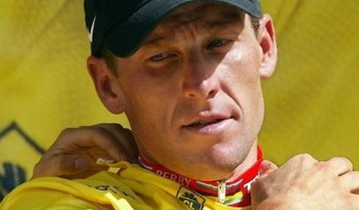 Il ciclismo cancella Armstrong dalla sua storia