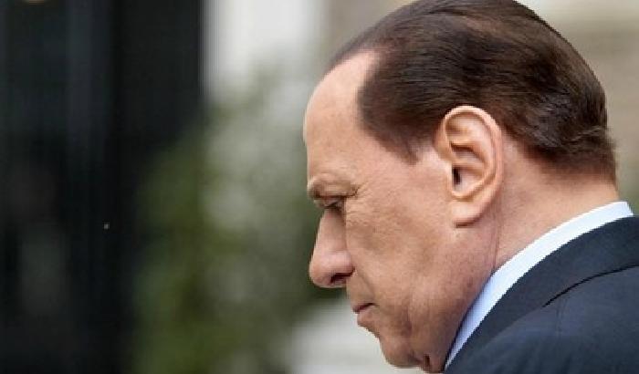 0088EF-NEWS_65066 Berlusconi getta la spugna: mi ritiro