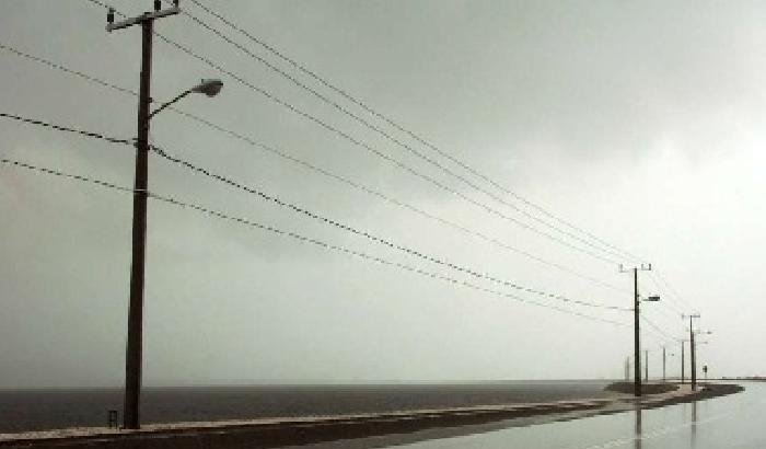 0089A5-NEWS_65426 Arriva l'uragano Sandy, New York si ferma