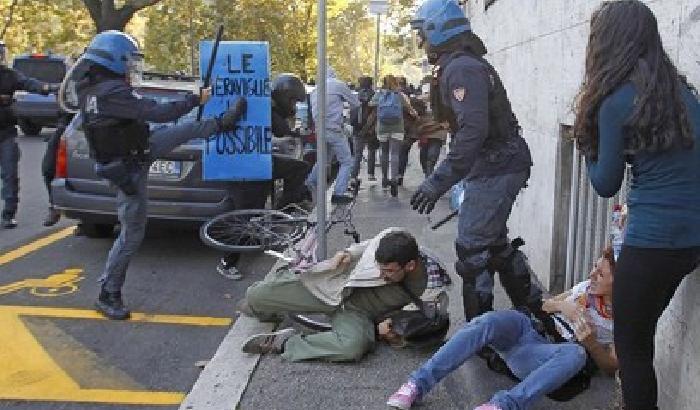 008CB3-NEWS_67030 I ragazzini pestati dividono il governo