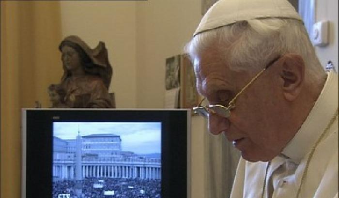 Il Papa sbarca su twitter. Sarà @Pontifex_it