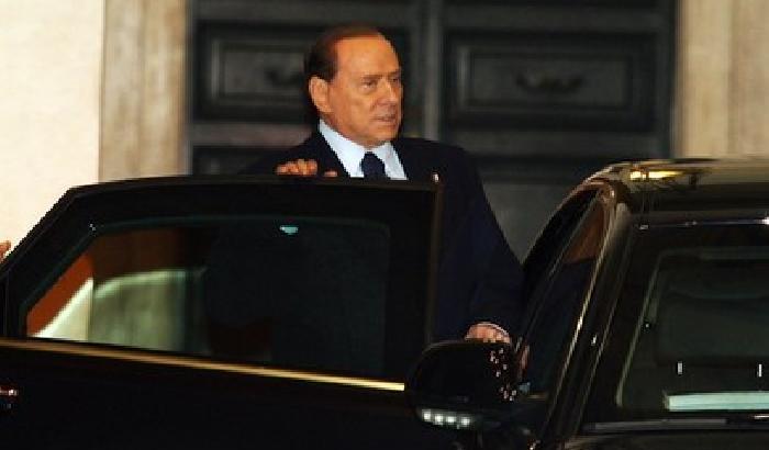 Berlusconi spavaldo: torno per vincere