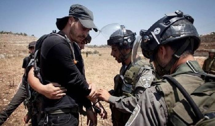 Troupe Reuters aggredita da soldati israeliani a Hebron