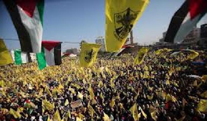 00944E-NEWS_71440 Centinaia di migliaia all'anniversario di Fatah