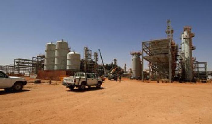 009683-NEWS_72652 Algeria, al Qaeda rapisce 41 stranieri: «Vendetta per la Francia»