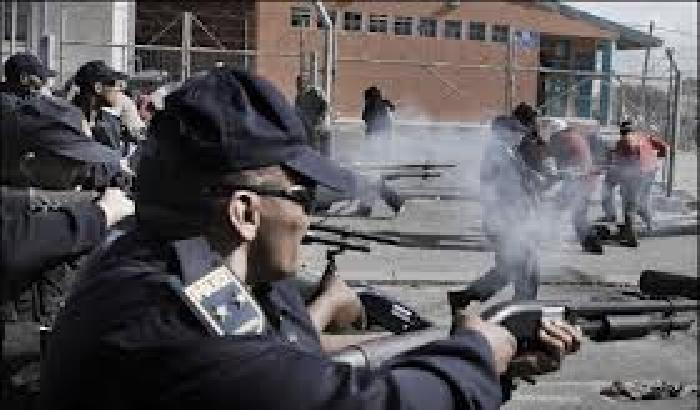 Sud Africa: proiettili di gomma sui contadini