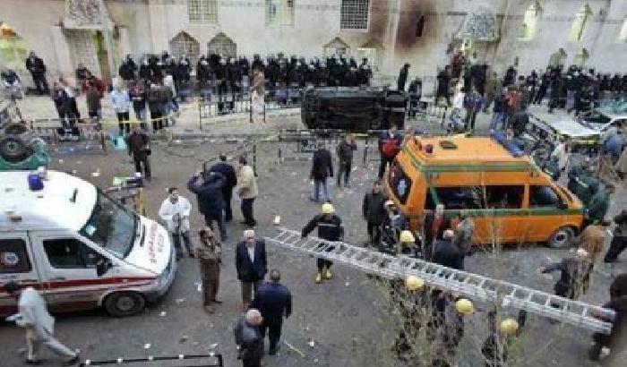 Egitto: scontri tra musulmani e cristiani copti