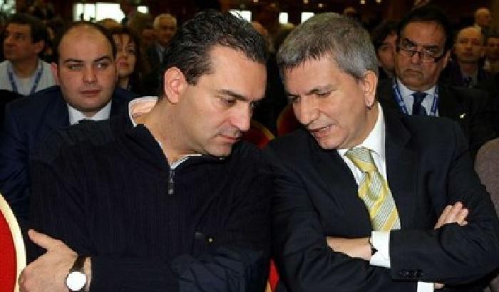 00983E-NEWS_73614 Attacco frontale di Vendola a De Magistris