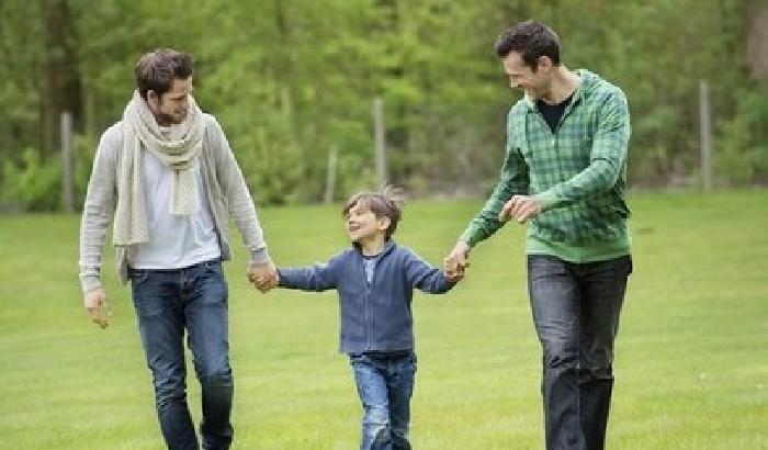 Roccella choc: i gay comprano i figli