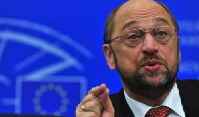 Schulz contro Silvio: chi pensa ai dittatori è indegno di governare