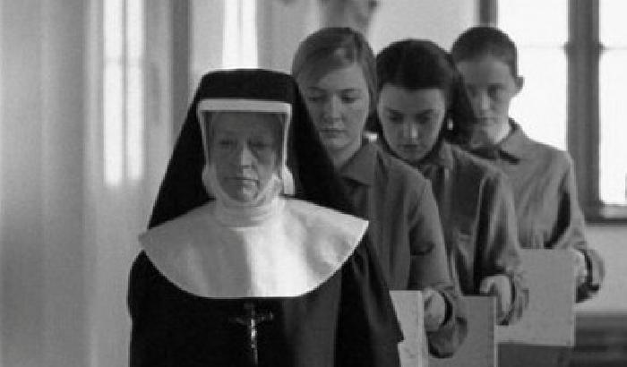 009B8E-NEWS_75402 Maddalene irlandesi, le sopravvissute chiedono i danni per le torture