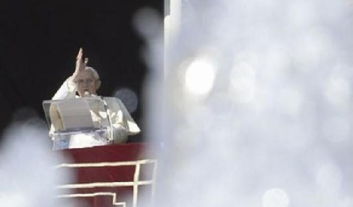 009CBE-NEWS_76135 Il Papa: il tentatore ci spinge verso il falso bene