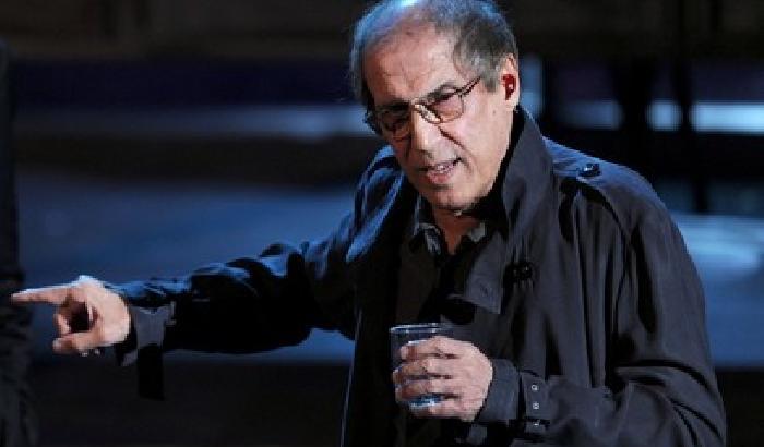 009D1A-NEWS_76334 Celentano canta: se non voti ti fai del male