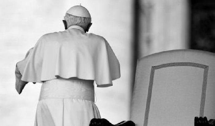 L’abdicazione di Ratzinger: una scelta debole tutta interna al sistema