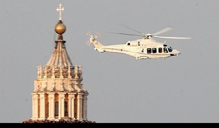 009EB4-NEWS_77266 Adesso Ratzinger è un semplice pellegrino