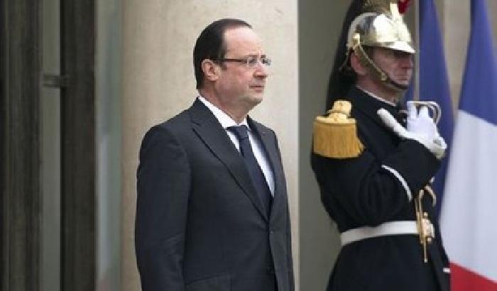 Contestato Hollande: dove sono le tue promesse?