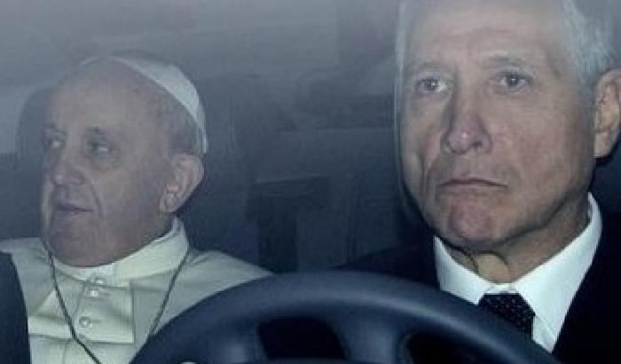 00A184-NEWS_78793 La prima uscita pubblica del Papa (video)