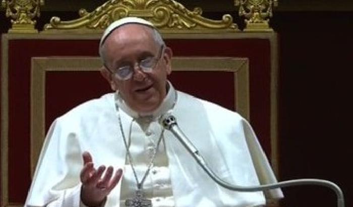 Francesco telefona al giornalaio, non mandarmi più El Clarin