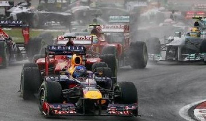 Gp di Malesia, Vettel domina