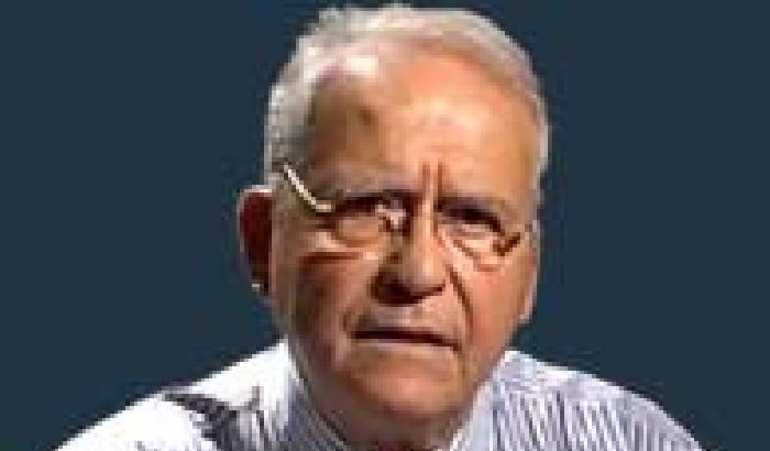 0083EC-NEWS_62469-7 Napolitano severo: la Politica cambi