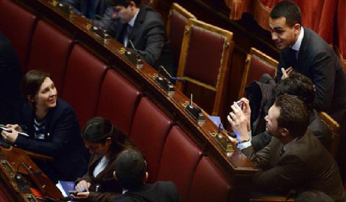 00A3B1-NEWS_80021 I grillini minacciano di occupare le camere