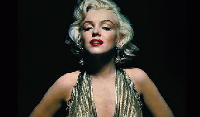 00A6F2-NEWS_81837 Litigano per le mutande di Marilyn, interviene il giudice di pace