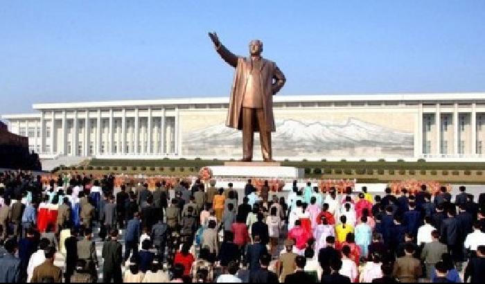 00A72E-NEWS_81957 La Corea del Nord aspetta il Giorno del Sole. Critiche da Seul