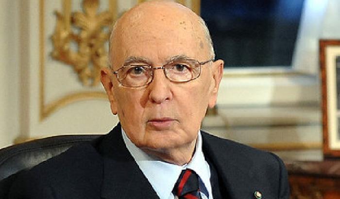 Napolitano si dimette e alle 17 giura
