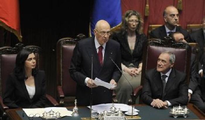 00A8C5-NEWS_82838 Re Giorgio II bastona e loro ilari applaudono