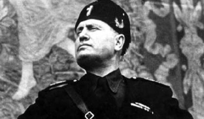 Una messa in ricordo di Mussolini e l'Anpi protesta