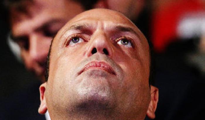 00A9C3-NEWS_83352 Sondaggio sul ministro indigeribile: per ora successone di Alfano