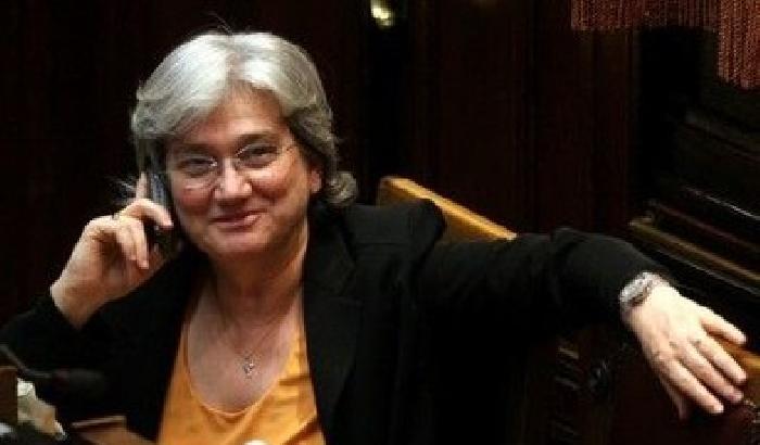 00AB39-NEWS_84128 Bindi furiosa: dire sì al Governo Letta non può dire assolvere Berlusconi