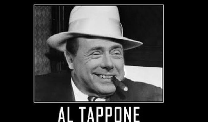 00AB76-NEWS_84256 Grillo: altrove il Cav sarebbe in carcere