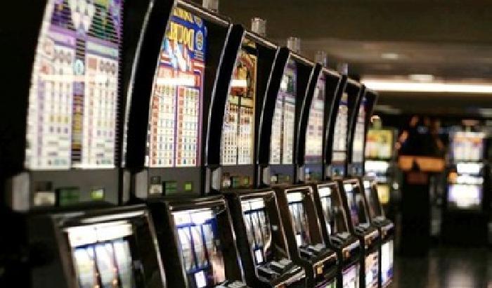 Slot machine, un inganno legale