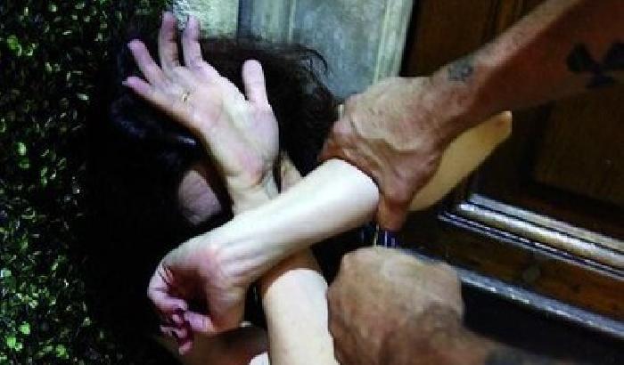 00AC28-NEWS_84626 Violenze domestiche anche frutto della crisi economica