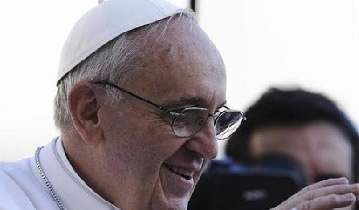 00AF2F-NEWS_86211 Papa, non abbiate paura della solidarietà