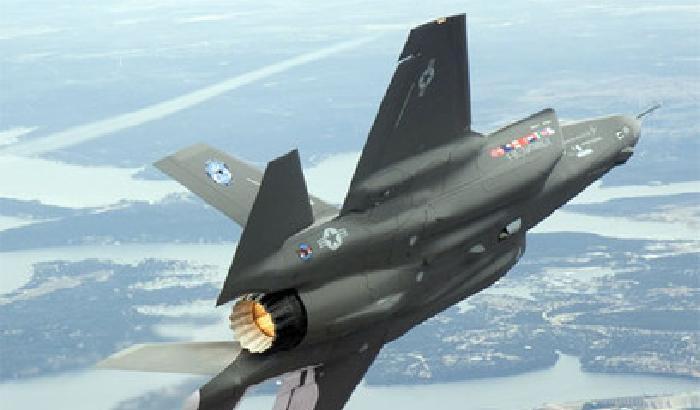 Grassi (Pd) su F35: Mauro è irresponsabile