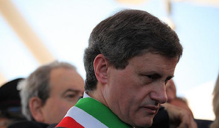 Alemanno contestato a Roma, interviene la polizia
