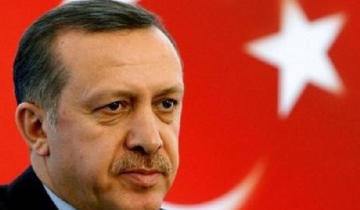 00B038-NEWS_86800 Erdogan liquida la protesta: terroristi