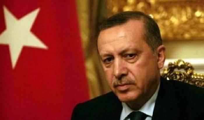 Erdogan a muso duro: non riconosco il Parlamento europeo