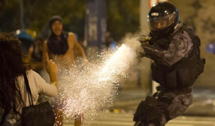 Allarme in Brasile: la polizia è troppo violenta