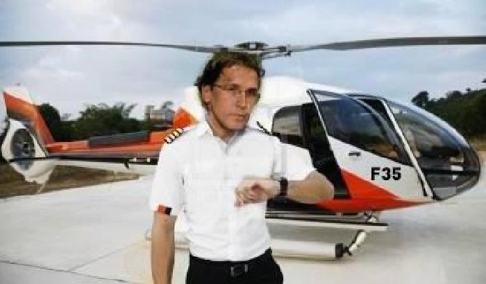 Boccia confonde gli F35 con elicotteri umanitari, la rete lo distrugge