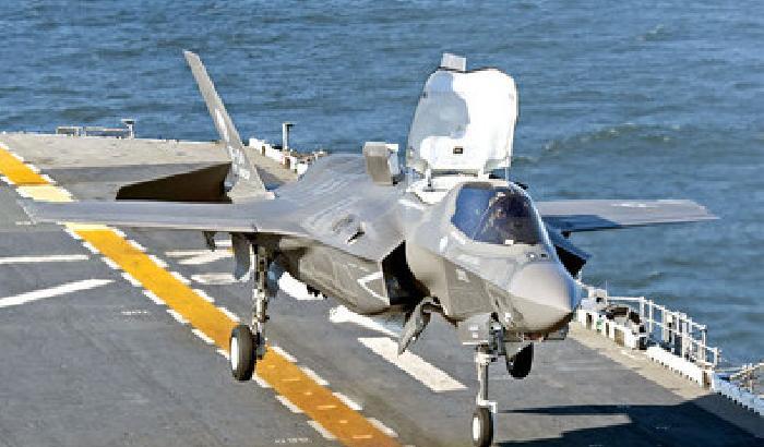 00B3B0-NEWS_88742 F35, approvata la mozione di maggioranza