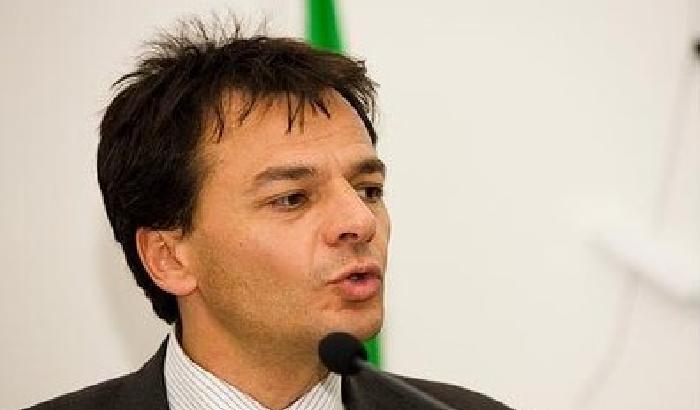 Fassina: Renzi fa la vittima per marketing