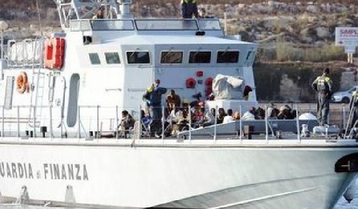 00B745-NEWS_90929 Amnesty a Lampedusa per parlare di diritti umani
