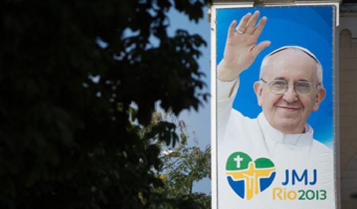 Copacabana è pronta per l'arrivo di Francesco