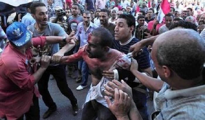 Bagno di sangue in Egitto: 75 persone uccise
