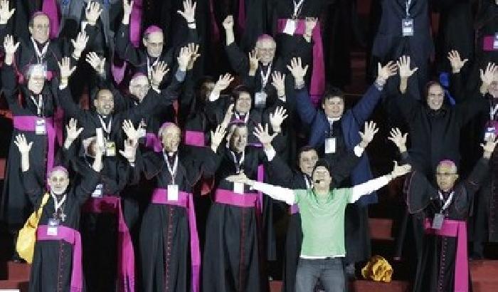 Effetto Papa: i cardinali ballano a Copacabana