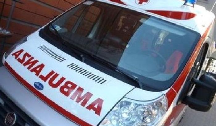 00B978-NEWS_92315 Bambina di 5 anni travolta e uccisa da un suv