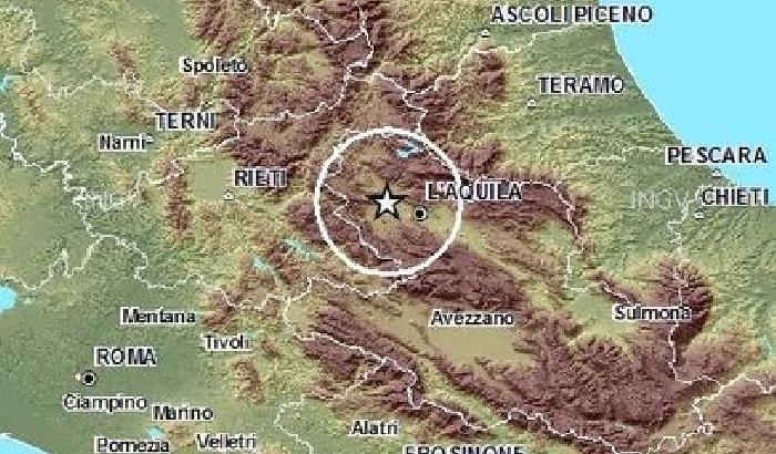 00BB6A-NEWS_93470 L'Aquila, continuano le scosse